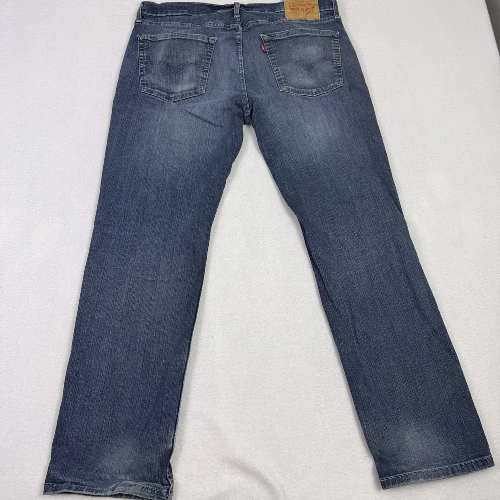 Levi's 559 Men's 36x31 Relaxed Straight Fit Blue Jeans Distressed Medium‎ Wash